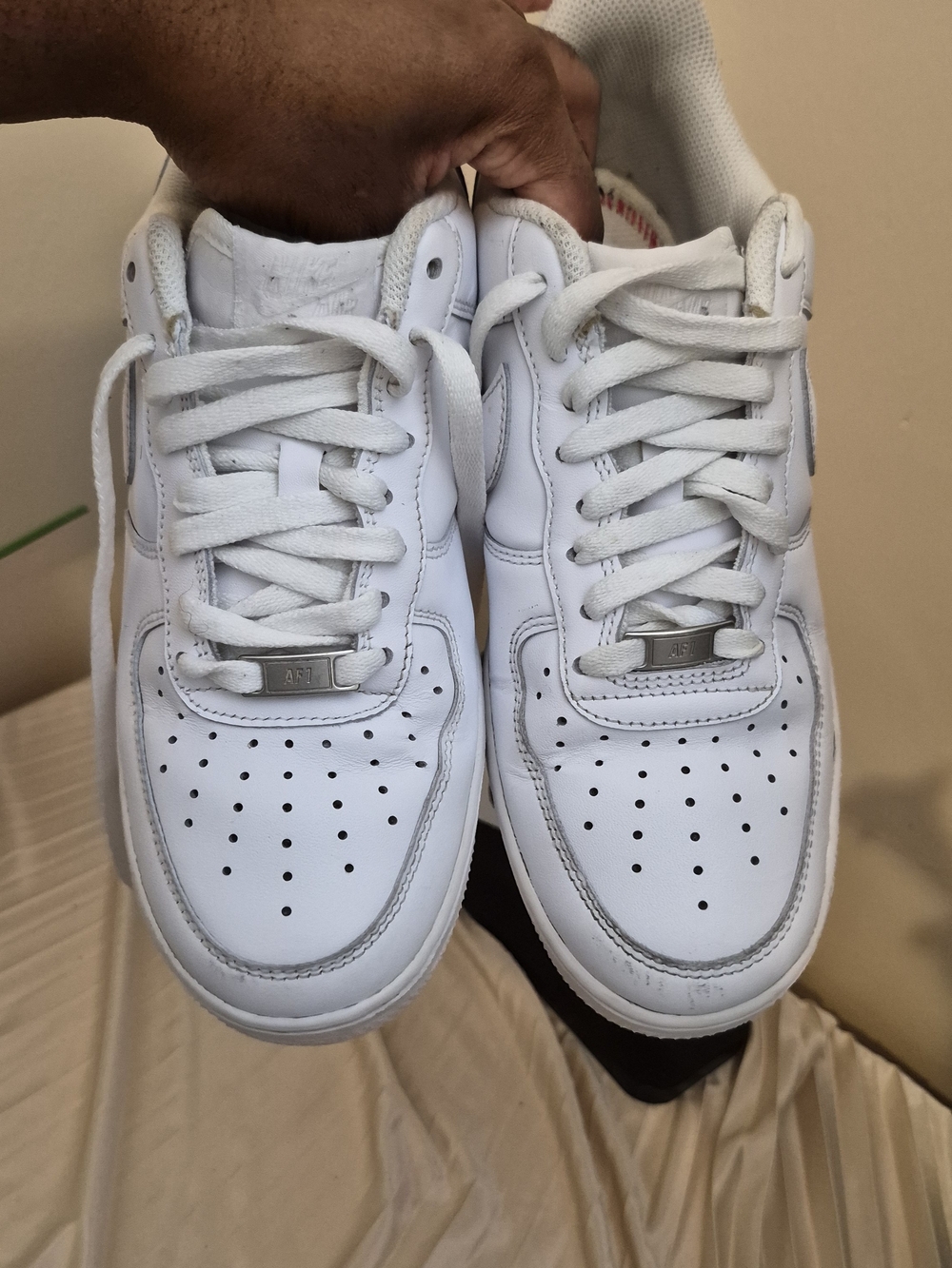 Nike All-White Low Top Sneakers - Picture 3 of 10